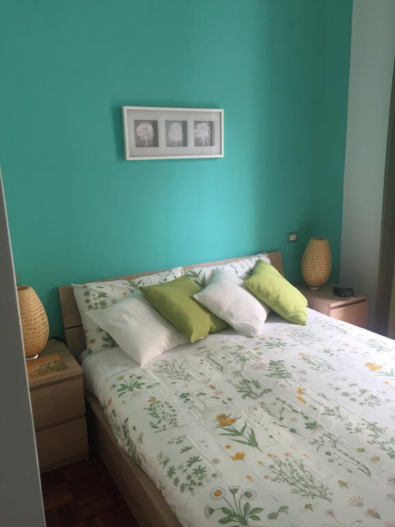 Casa di Erminia Bed & Breakfast Napoli Bagian luar foto