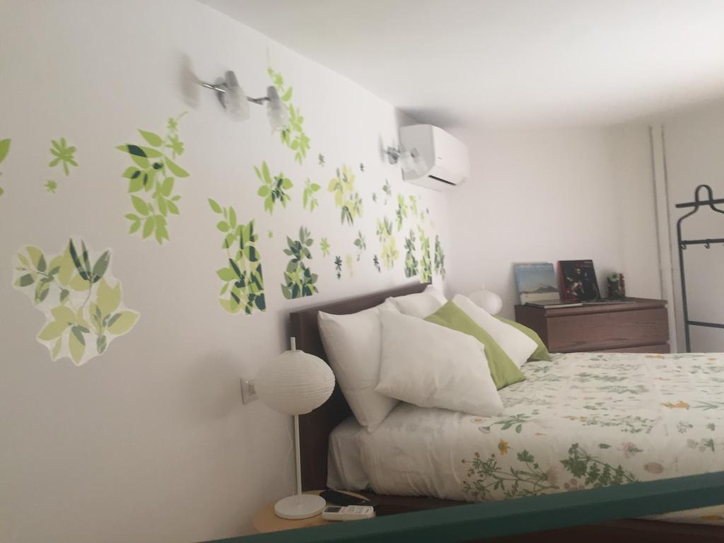 Casa di Erminia Bed & Breakfast Napoli Bagian luar foto