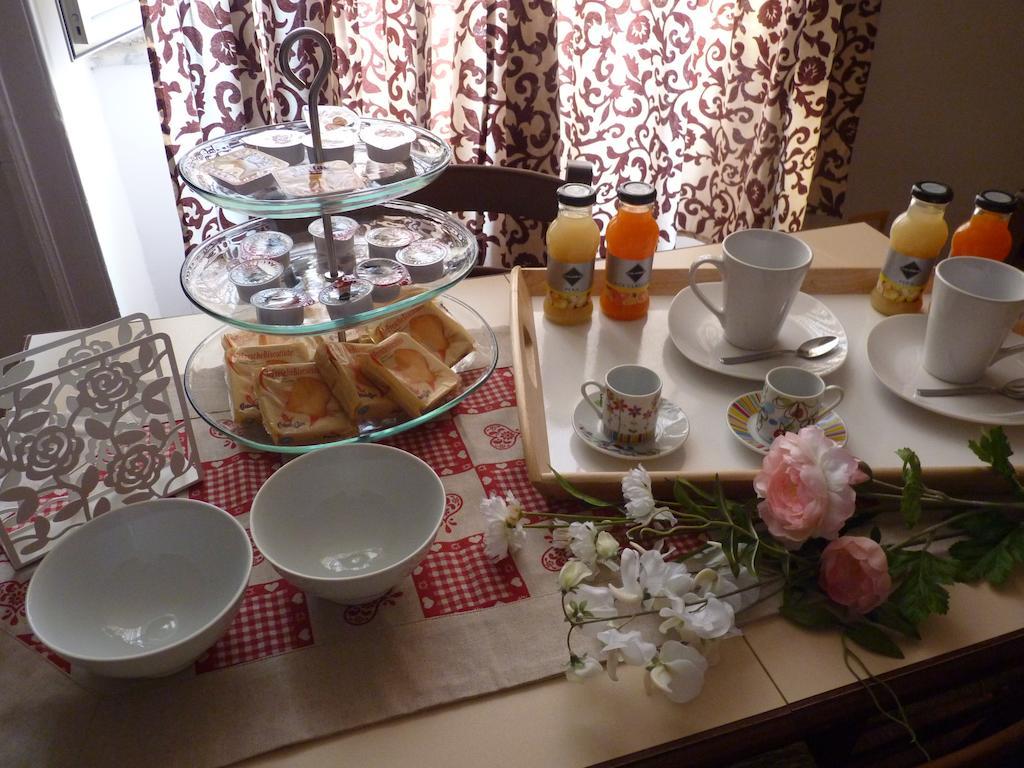 Casa di Erminia Bed & Breakfast Napoli Bagian luar foto