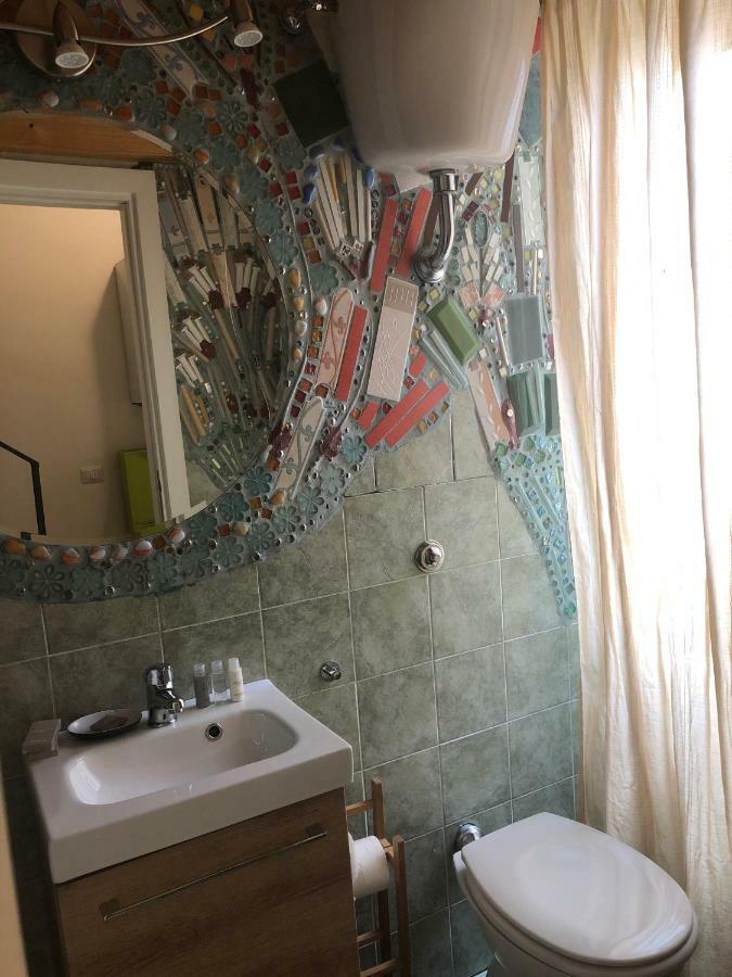 Casa di Erminia Bed & Breakfast Napoli Bagian luar foto