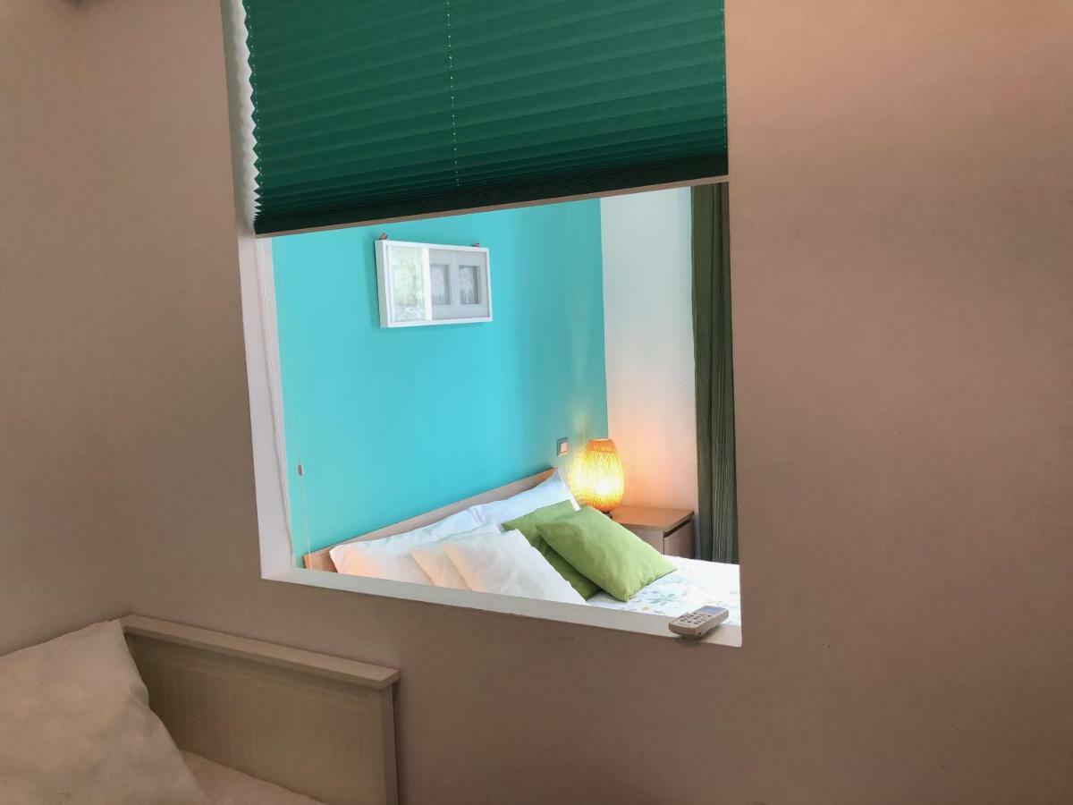 Casa di Erminia Bed & Breakfast Napoli Bagian luar foto